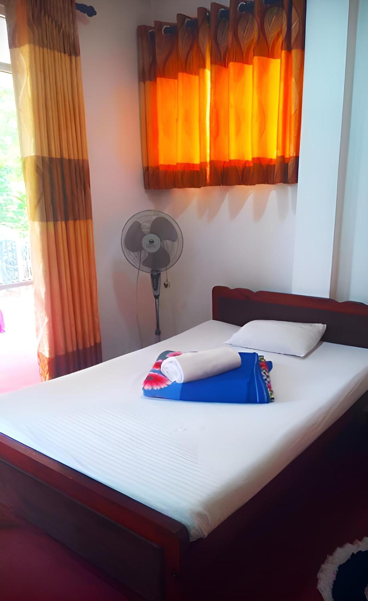 Senehas Homestay เอลลา ภายนอก รูปภาพ